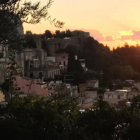Rocca Castello فندق مبيت وإفطار